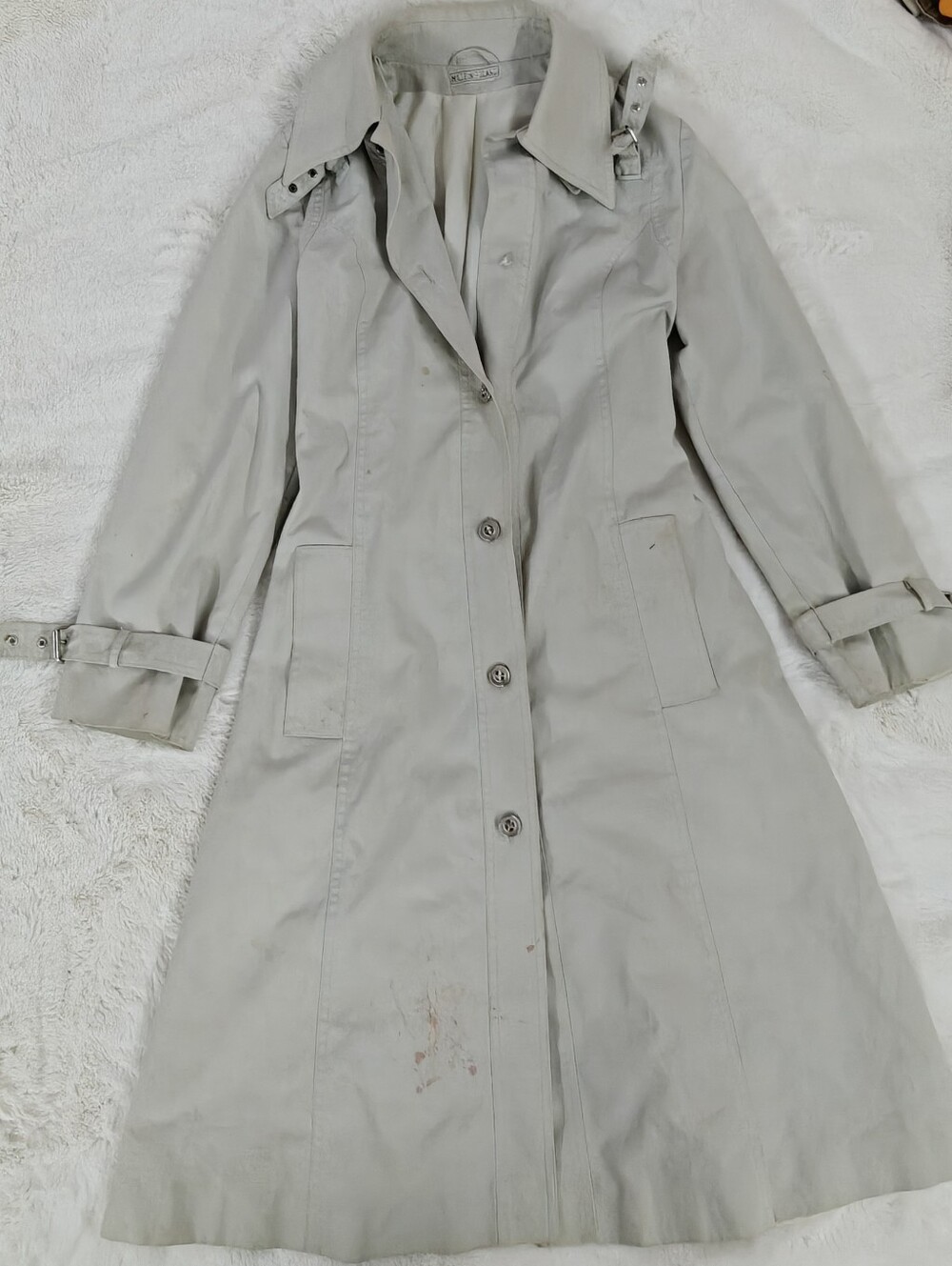 Vintage 70s Dagger Collar Trench Coat Greige A-Line Raincoat Unbranded